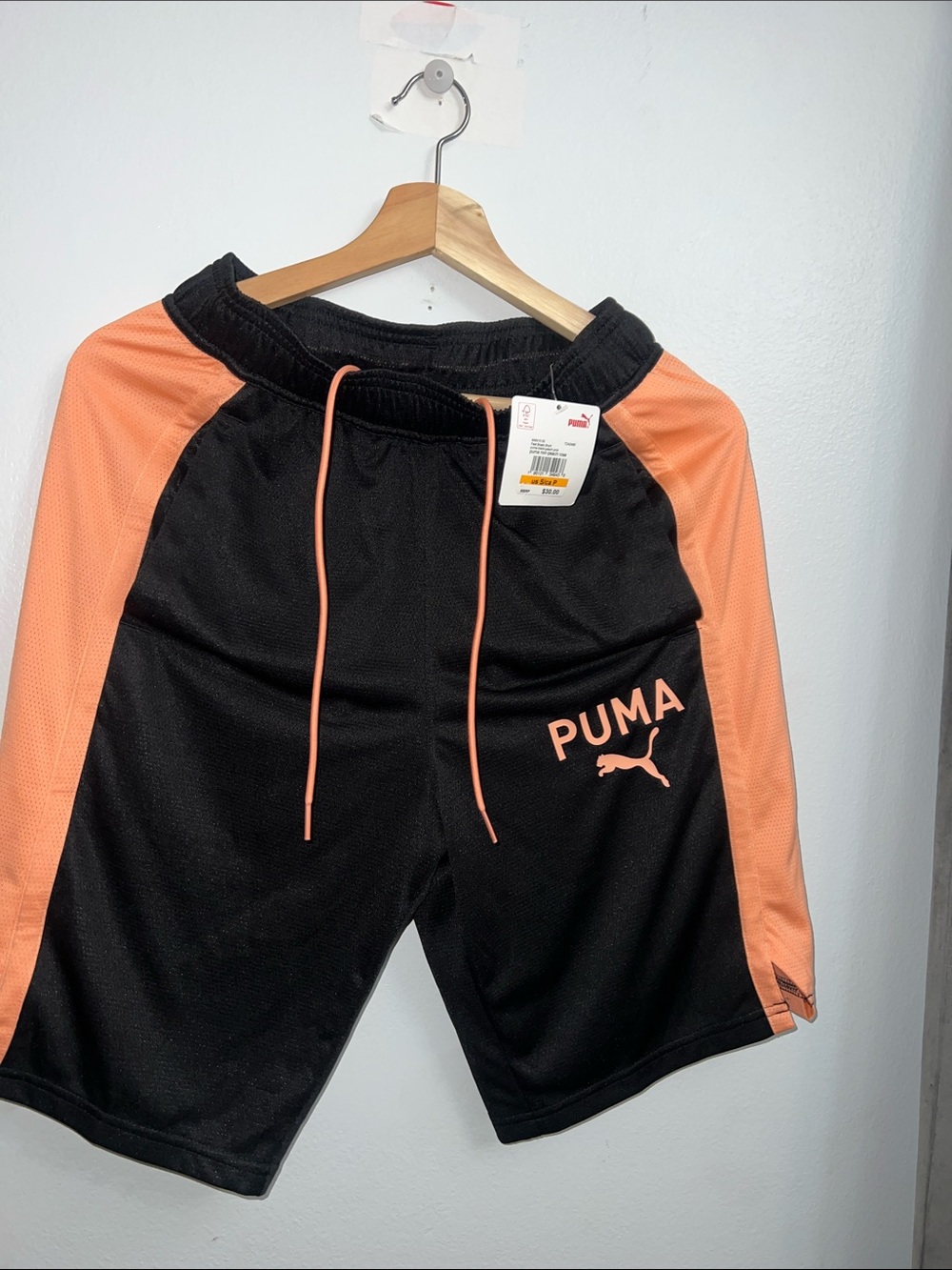 PUMA Teens Black & Peach Athletic Shorts Small waist 28”